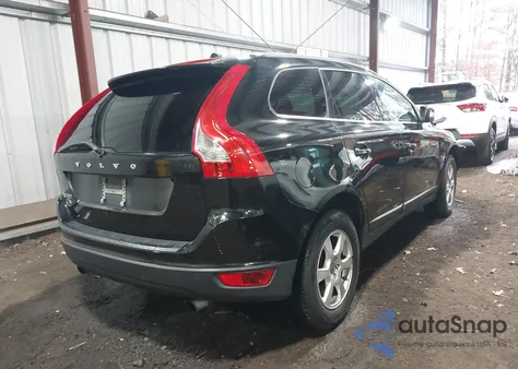2011 Volvo Xc60 3.2/3.2 R-Design from USA, damaged, VIN YV4952DL9B2188434